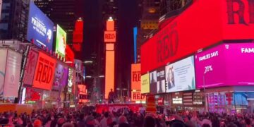 Crunchyroll ‘One Piece Red’ Filmi İçin Times Meydanına Reklam Verdi